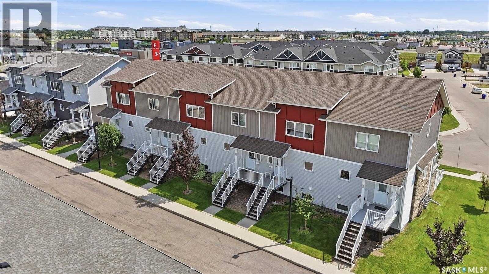 406 225 Hassard Close, Saskatoon, SK - Outdoor