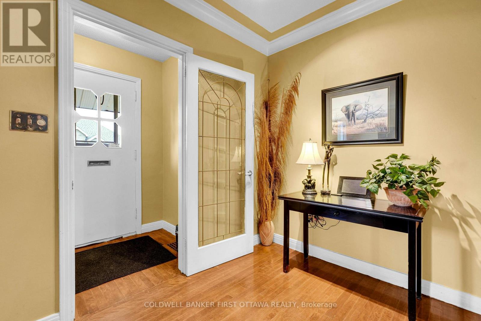 French doors - 636 Malartic Avenue, Ottawa, ON - Indoor Photo Showing Other Room