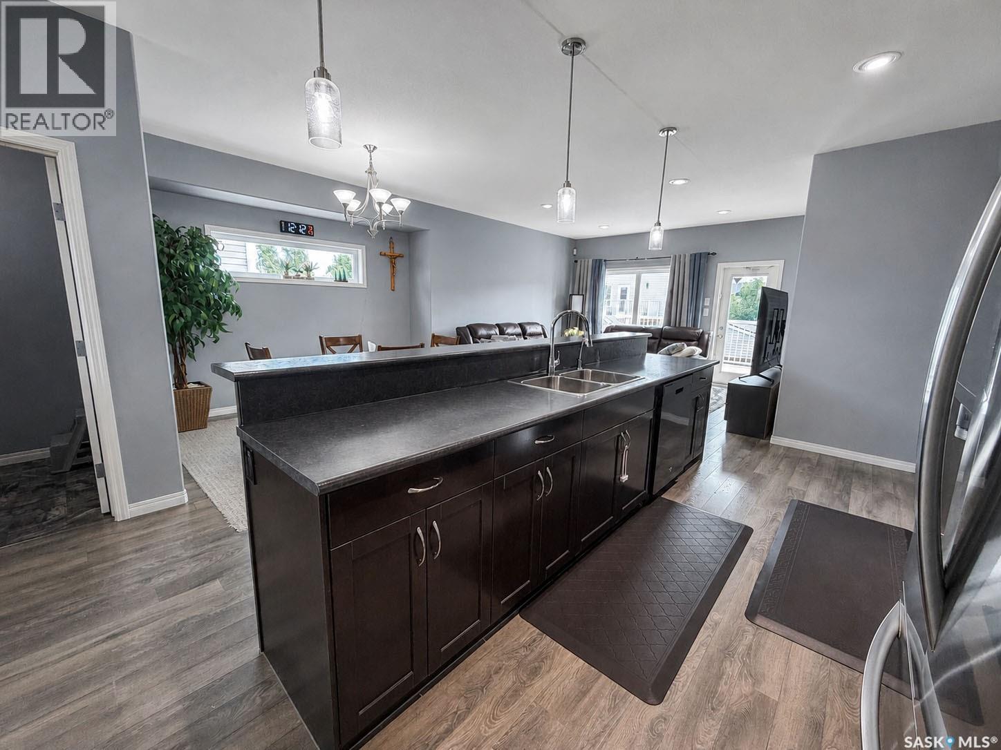 6 Guy Drive, Prince Albert, SK - Indoor Photo Showing Kitchen With Double Sink