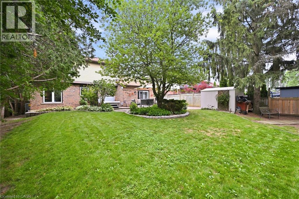 132 Hampton Heath Road, Burlington, ON - Outdoor