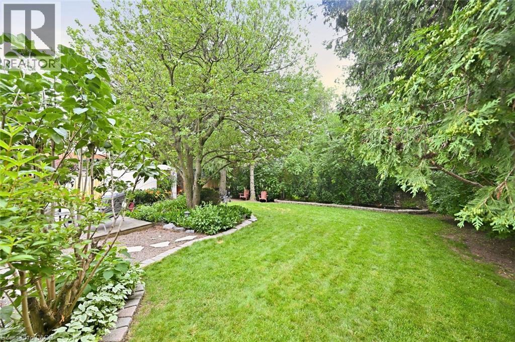 132 Hampton Heath Road, Burlington, ON - Outdoor