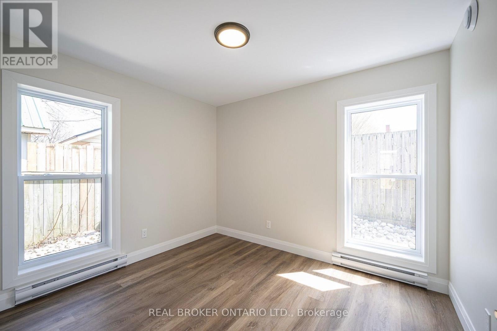 685 Frederick Street, Kitchener, ON - Indoor Photo Showing Other Room
