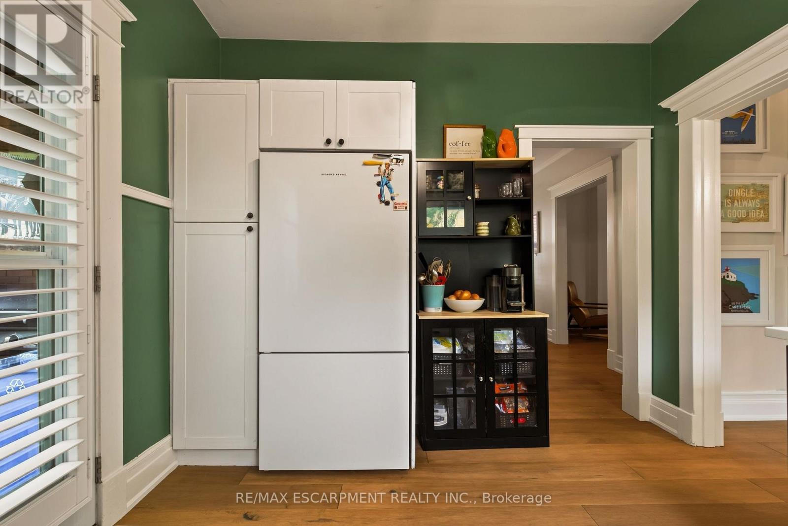 61 Mountain Avenue, Hamilton, ON - Indoor Photo Showing Other Room