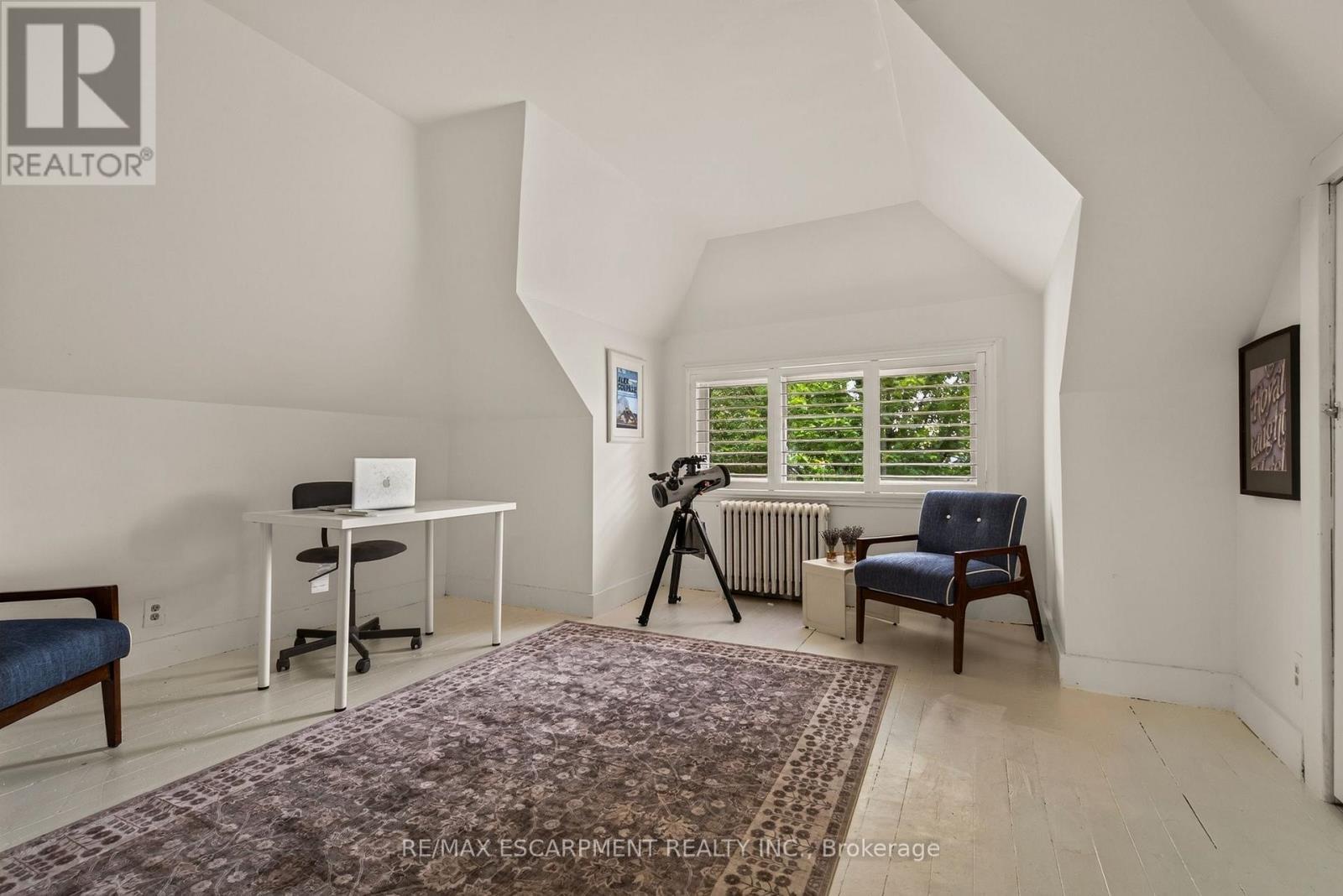 61 Mountain Avenue, Hamilton, ON - Indoor