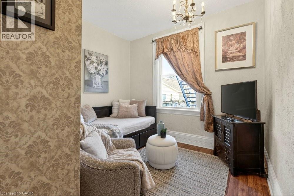49 Cheever Street, Hamilton, ON - Indoor