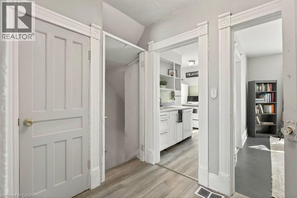 49 Cheever Street, Hamilton, ON - Indoor
