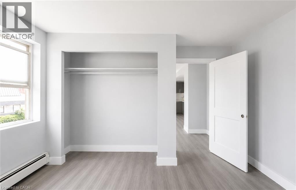 355 Main Street E Unit# 3, Hamilton, ON - Indoor Photo Showing Other Room