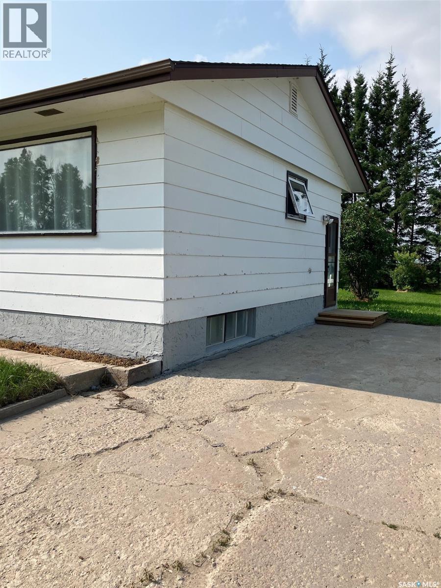 408 6Th Avenue Nw, Ituna, SK - Outdoor