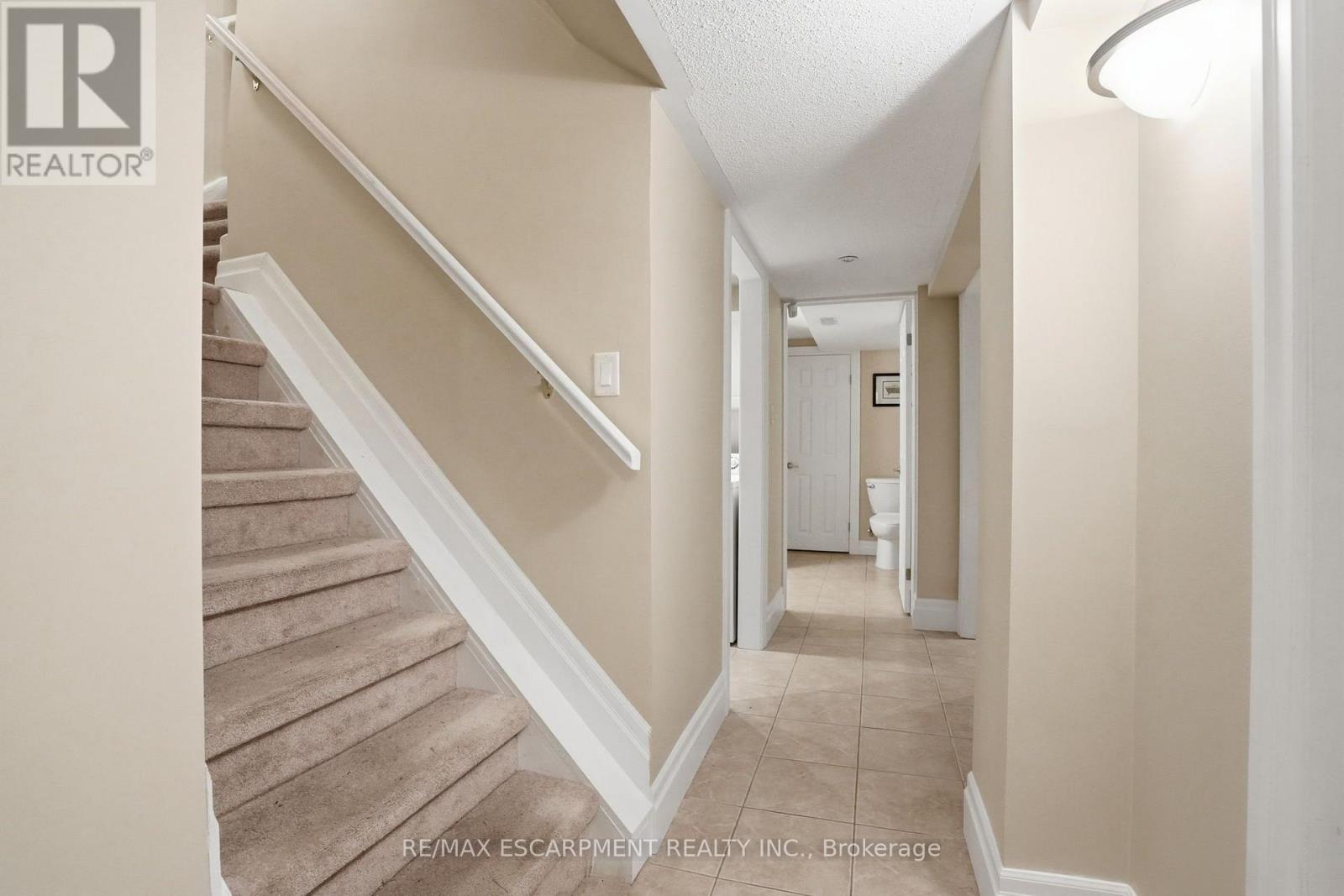 344 East 36Th Street, Hamilton, ON - Indoor Photo Showing Other Room