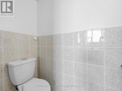 MasterBedrm 2Pcs Ensuite - 