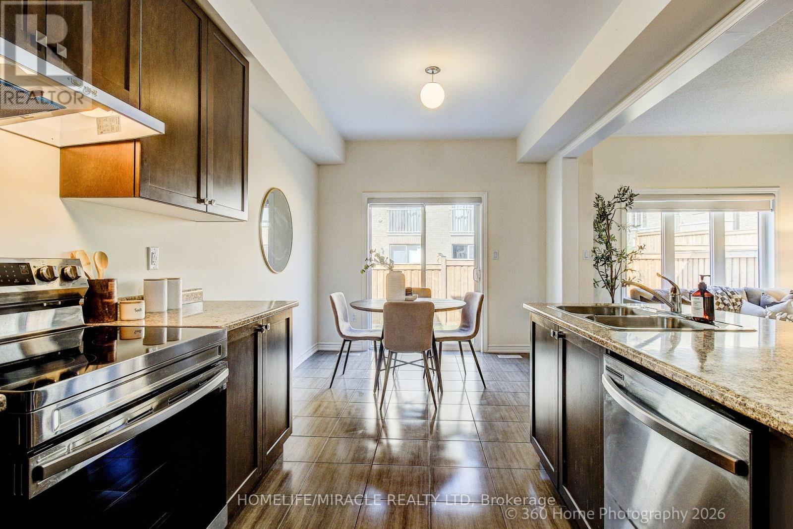 2528 Athena Path, Pickering, ON - Indoor Photo Showing Kitchen With Double Sink