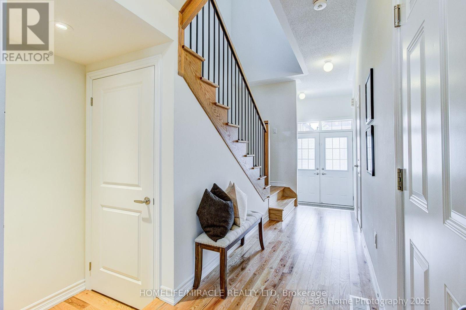 2528 Athena Path, Pickering, ON - Indoor Photo Showing Other Room