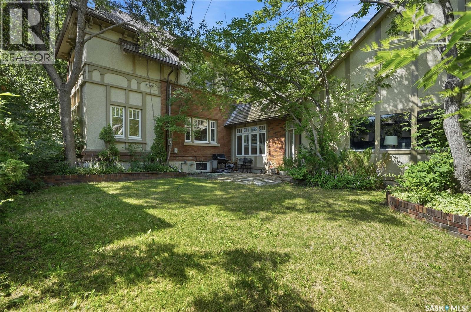3151 Angus Street, Regina, SK - Outdoor