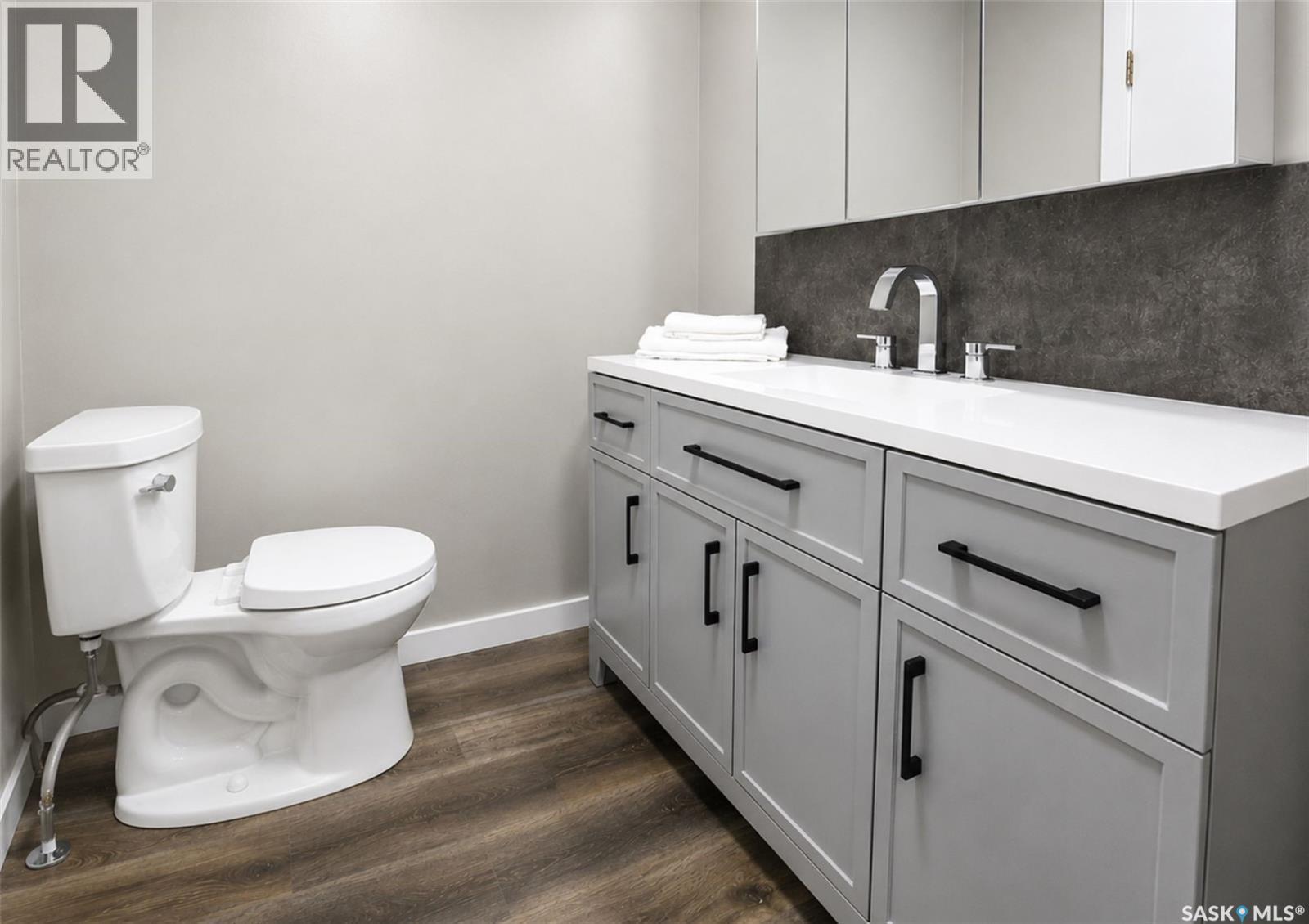 108 Third Avenue S, Pierceland, SK - Indoor Photo Showing Bathroom