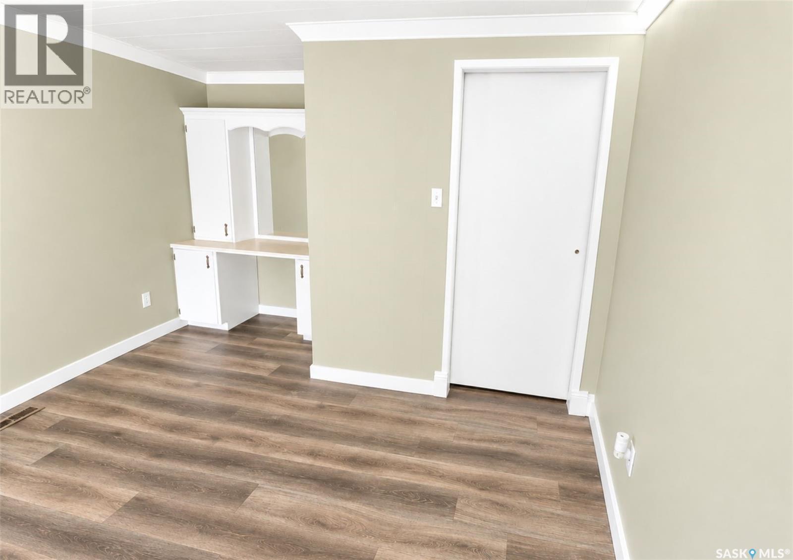 108 Third Avenue S, Pierceland, SK - Indoor Photo Showing Other Room