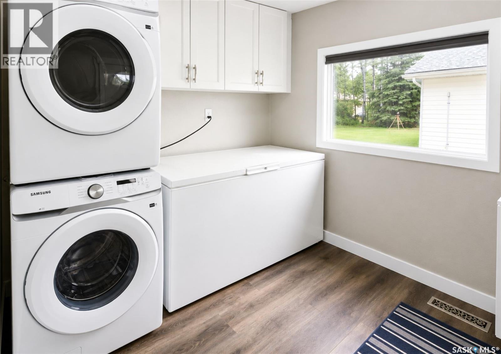 108 Third Avenue S, Pierceland, SK - Indoor Photo Showing Laundry Room