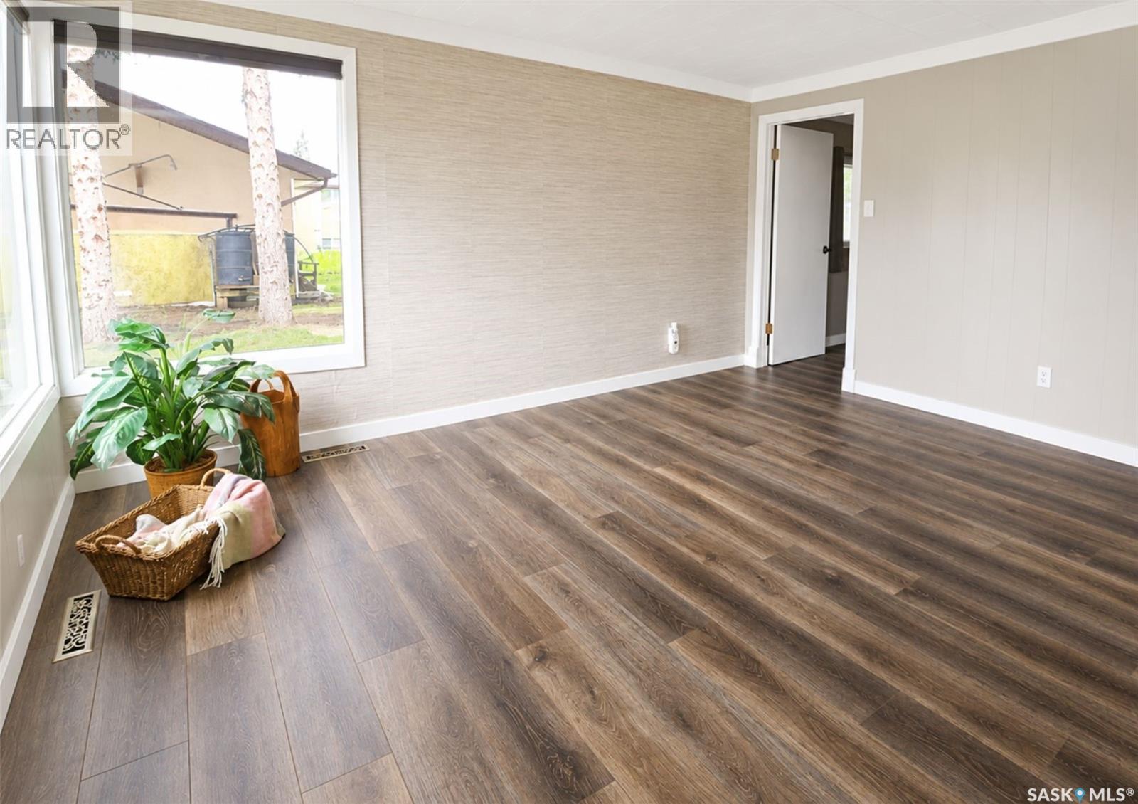 108 Third Avenue S, Pierceland, SK - Indoor Photo Showing Other Room