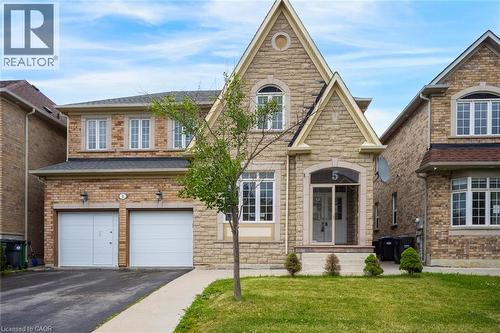 5 FRESHSPRING Drive  Brampton, ON L6R 3H6