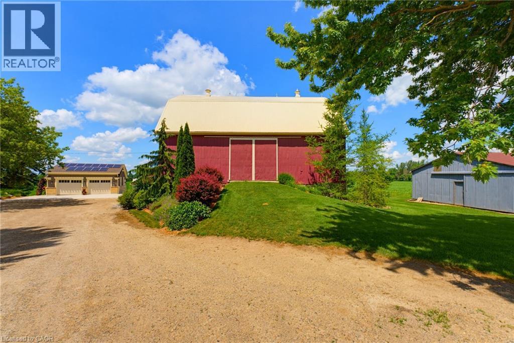 8430 Road 146, Listowel, ON - Outdoor