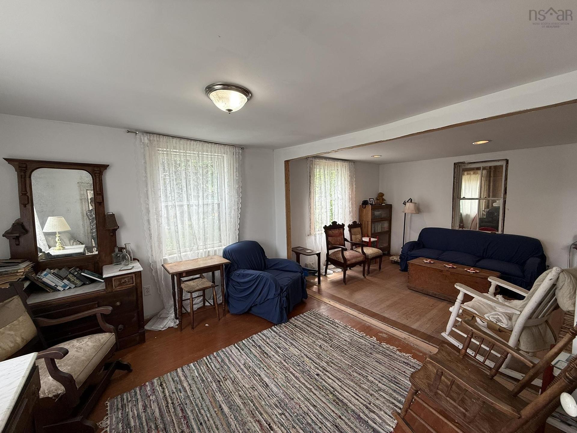 13886 Highway 6, Wallace, NS - Indoor Photo Showing Living Room