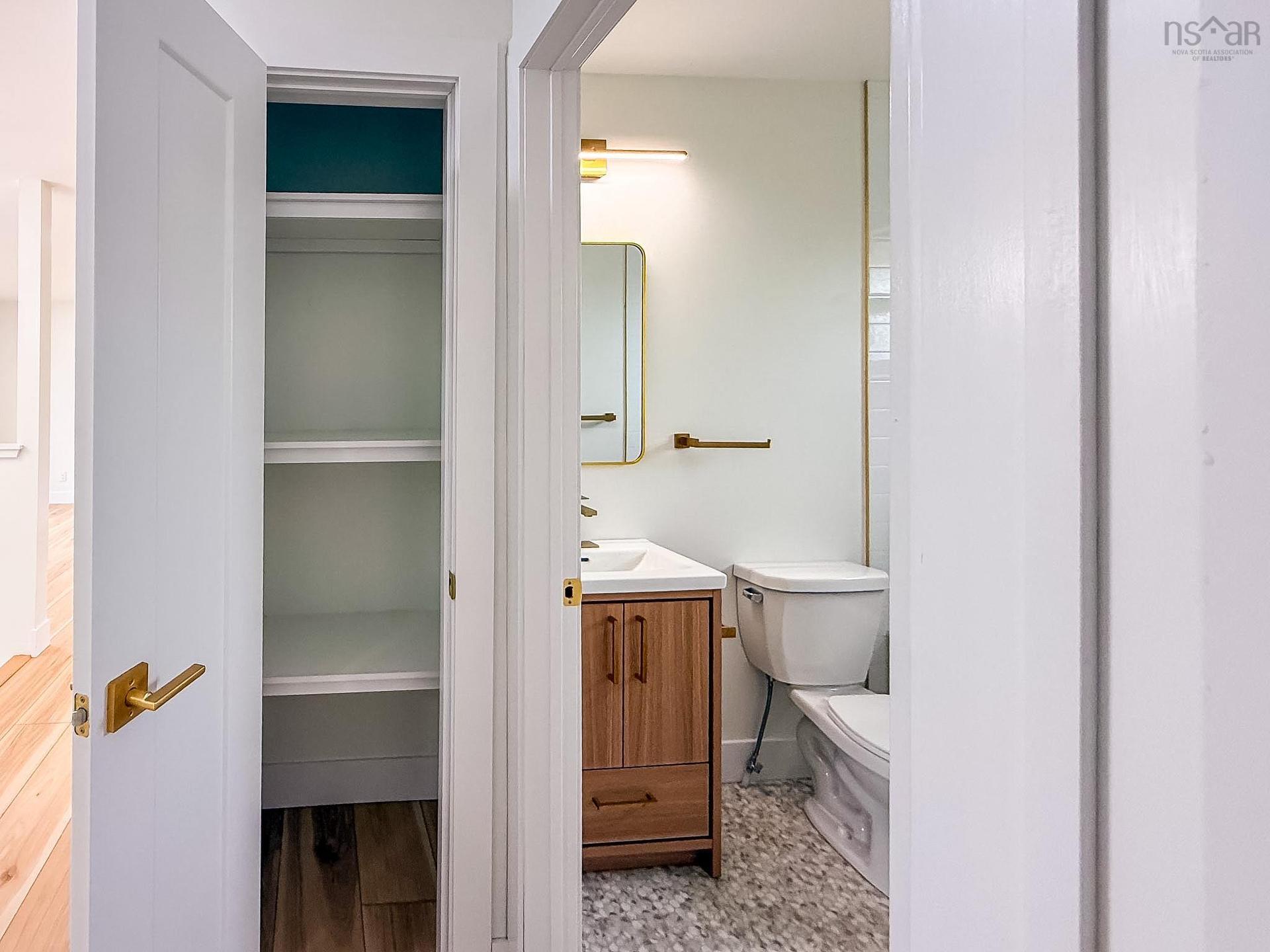 967 Westmount Road, Westmount, NS - Indoor Photo Showing Other Room
