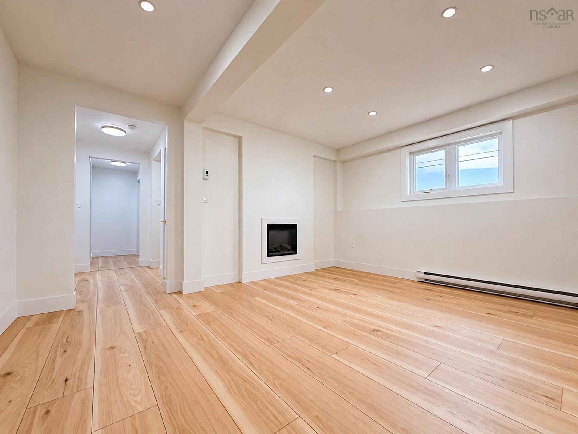 967 Westmount Road, Westmount, NS - Indoor Photo Showing Other Room
