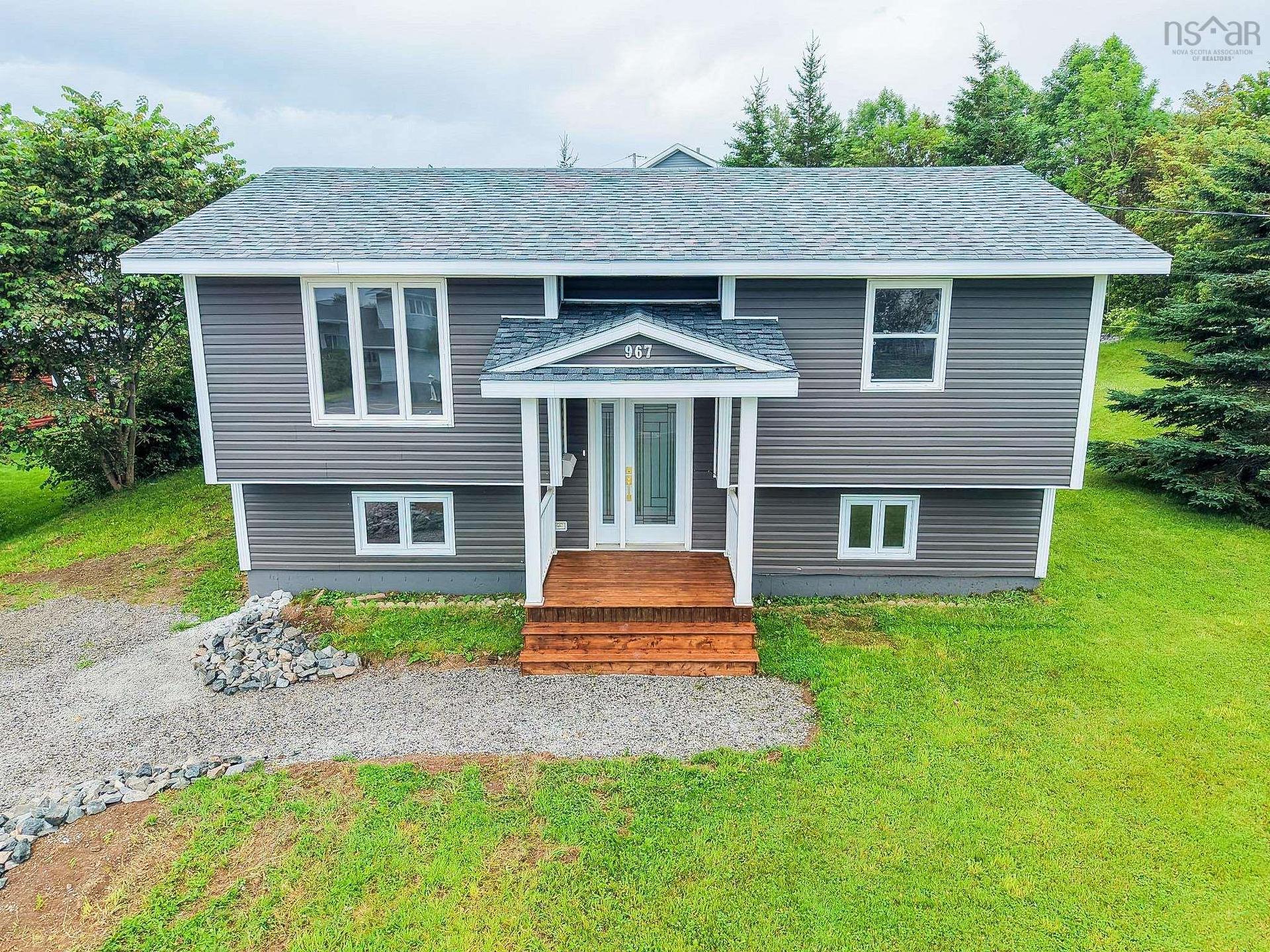 967 Westmount Road, Westmount, NS - Outdoor With Facade