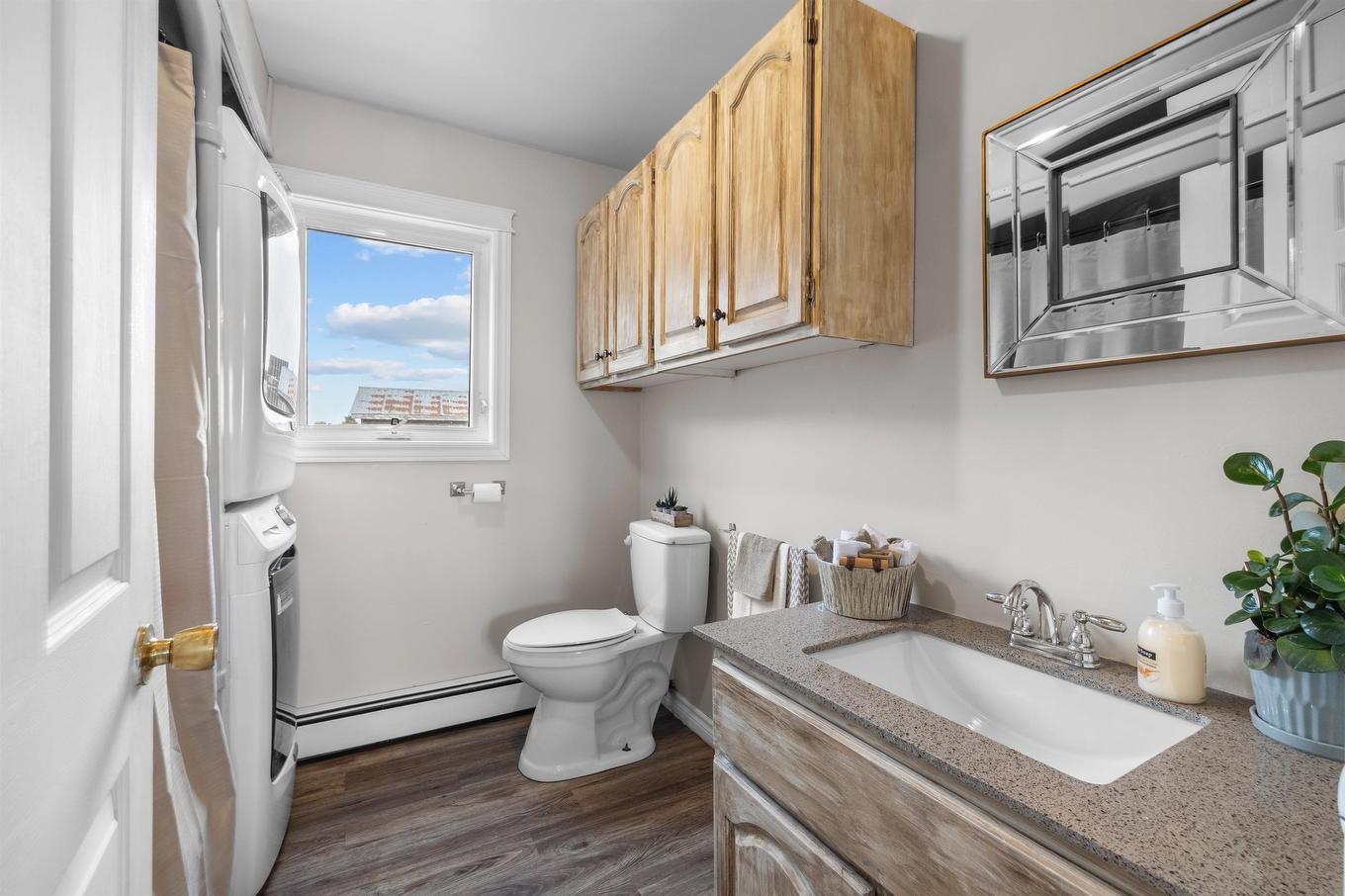 37 Franks Lane, Souris West, PE - Indoor