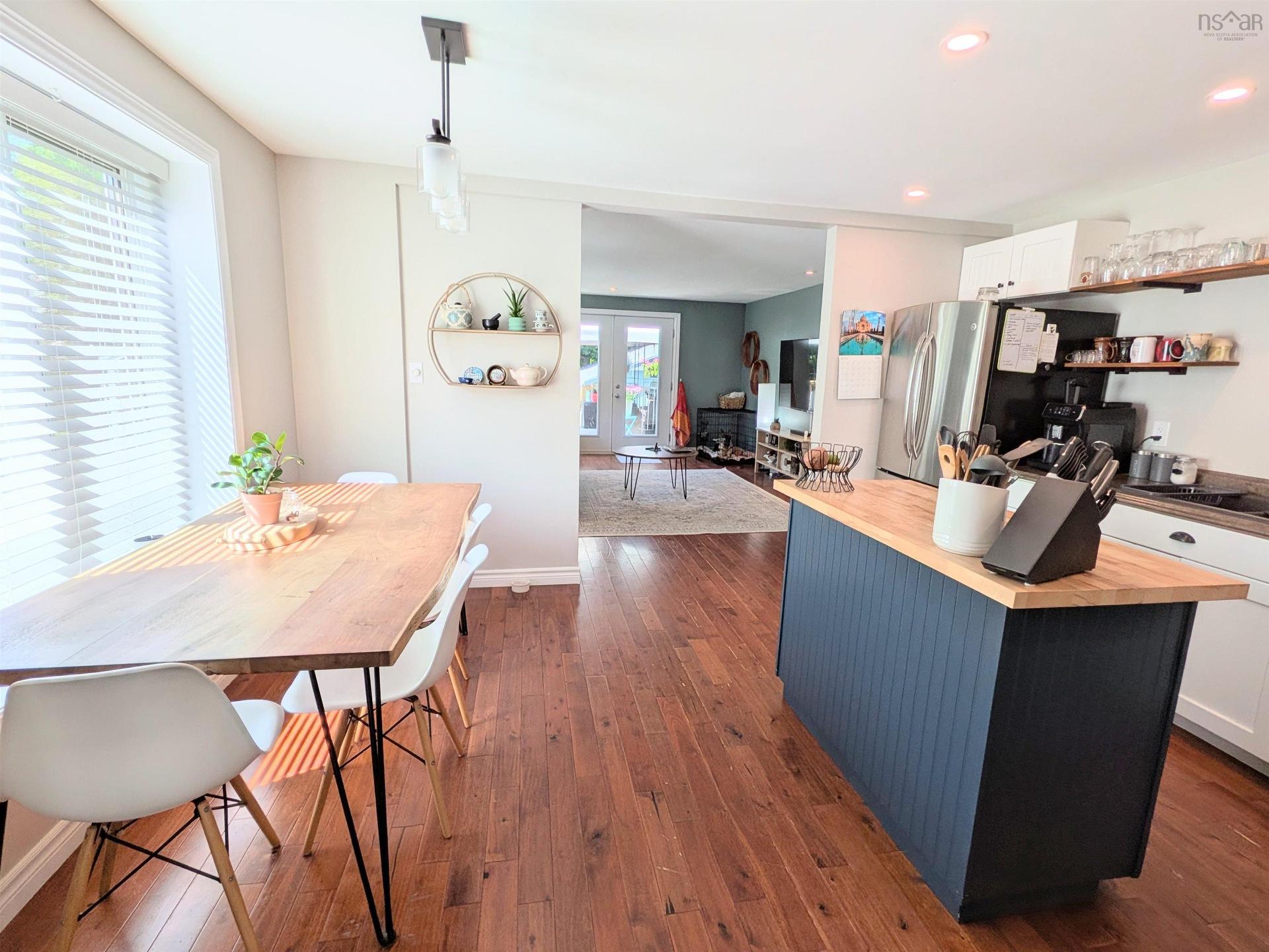 223 Brunswick Street, Truro, NS - Indoor Photo Showing Dining Room