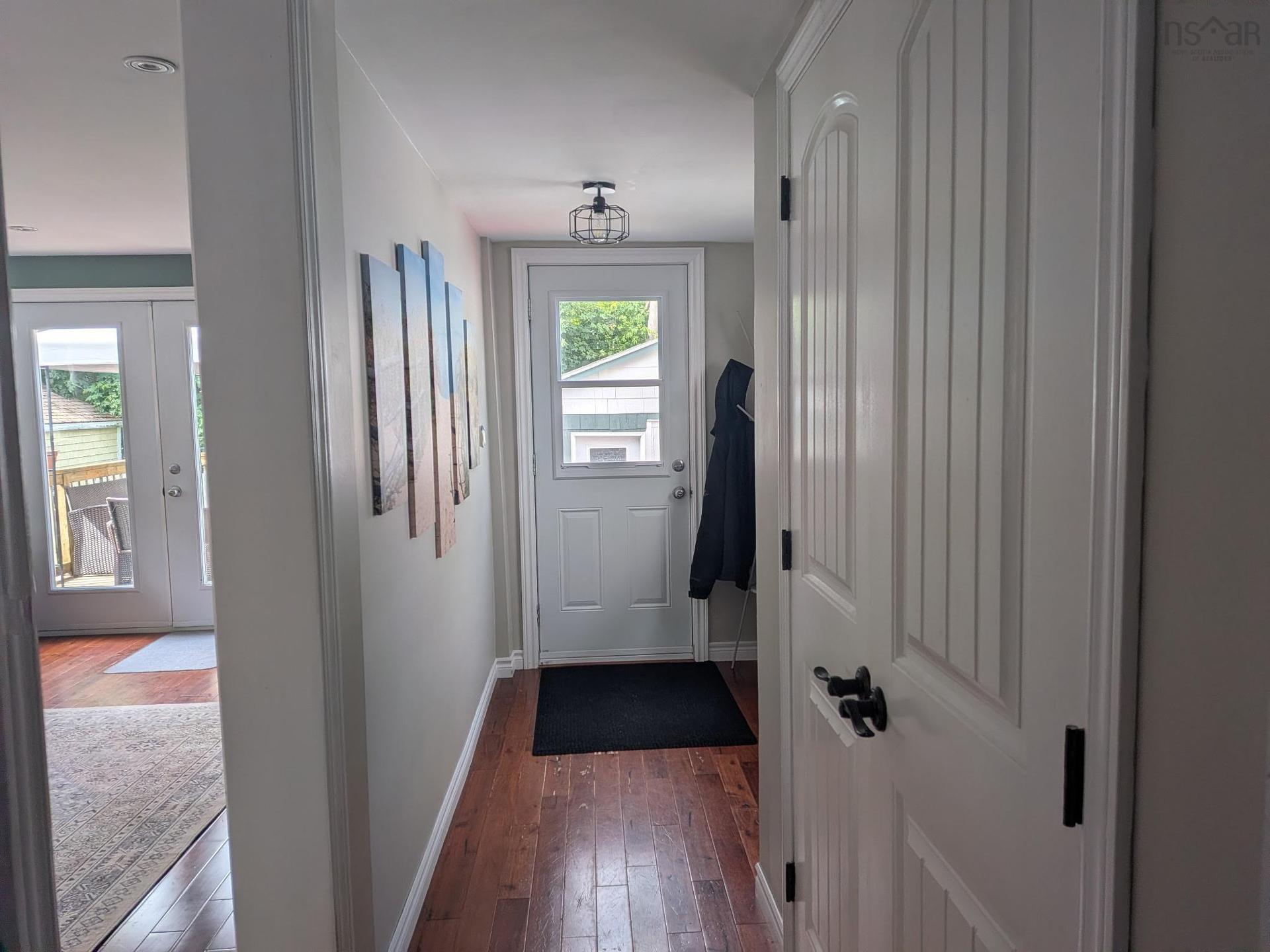 223 Brunswick Street, Truro, NS - Indoor Photo Showing Other Room