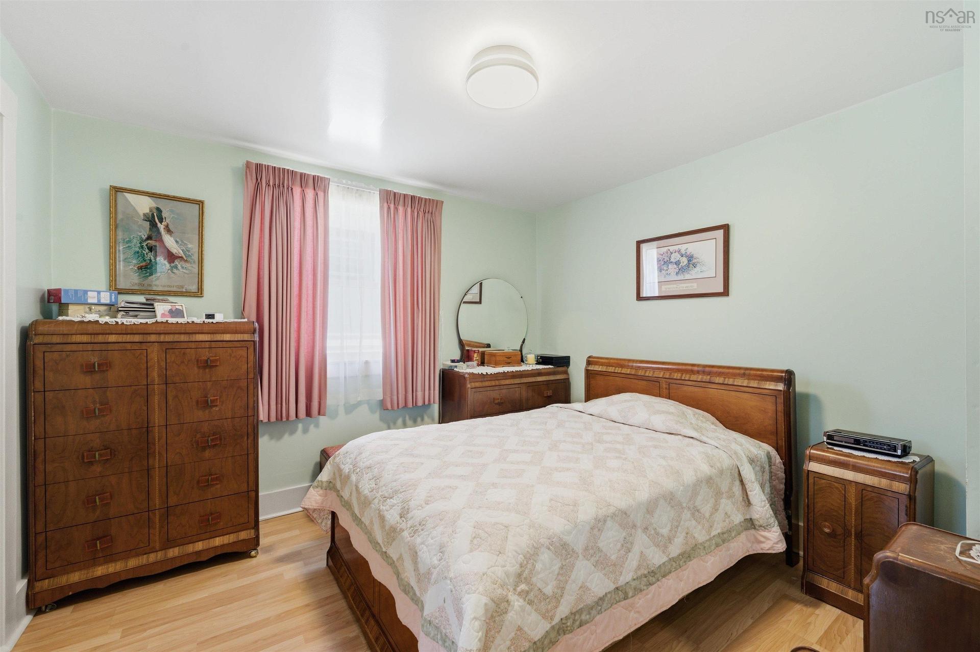 3360 Albert Street, Halifax, NS - Indoor Photo Showing Bedroom