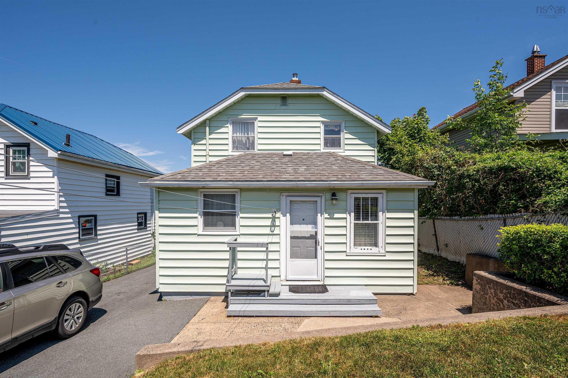 3360 Albert Street, Halifax, NS - Outdoor