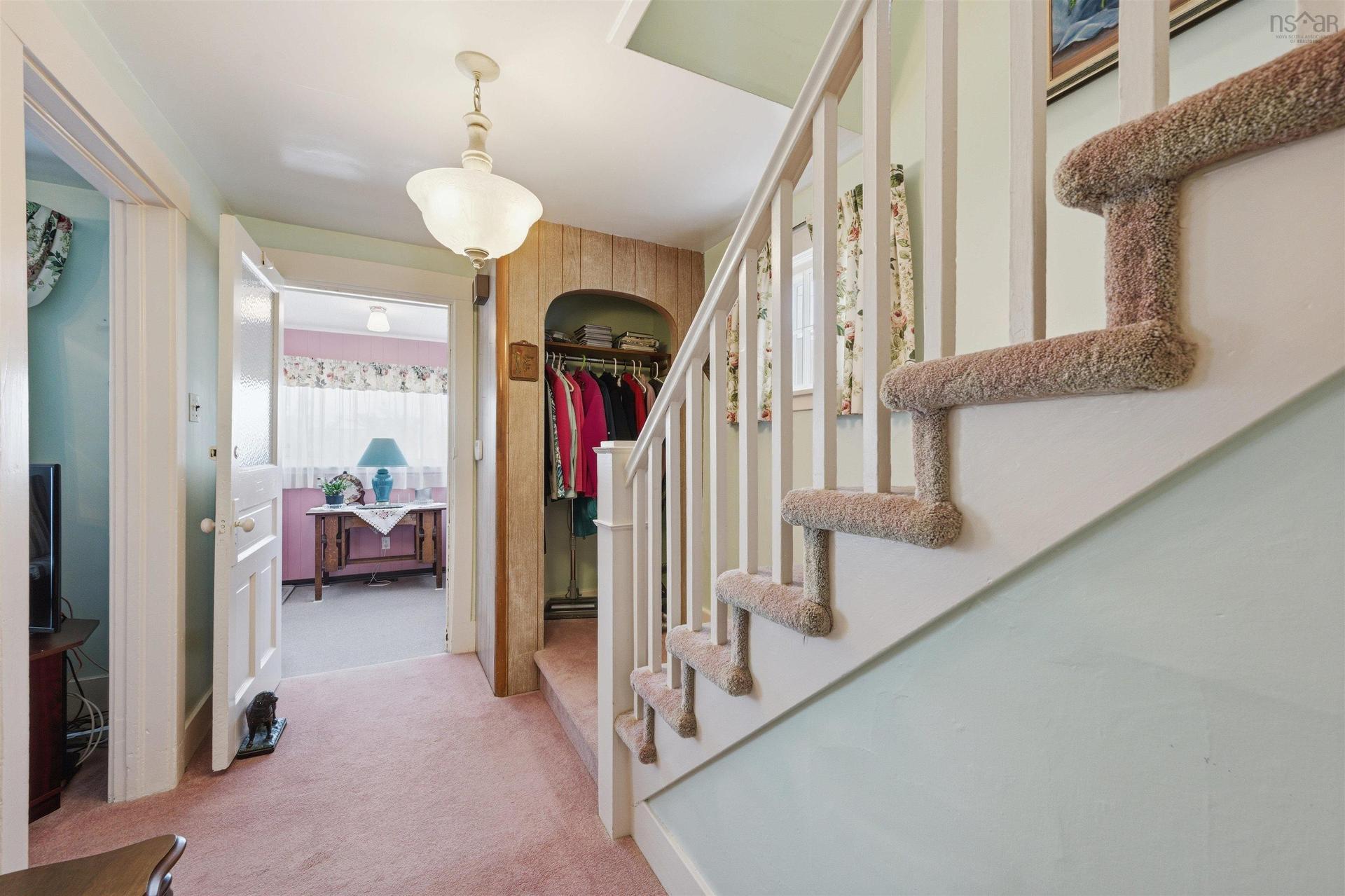 3360 Albert Street, Halifax, NS - Indoor Photo Showing Other Room