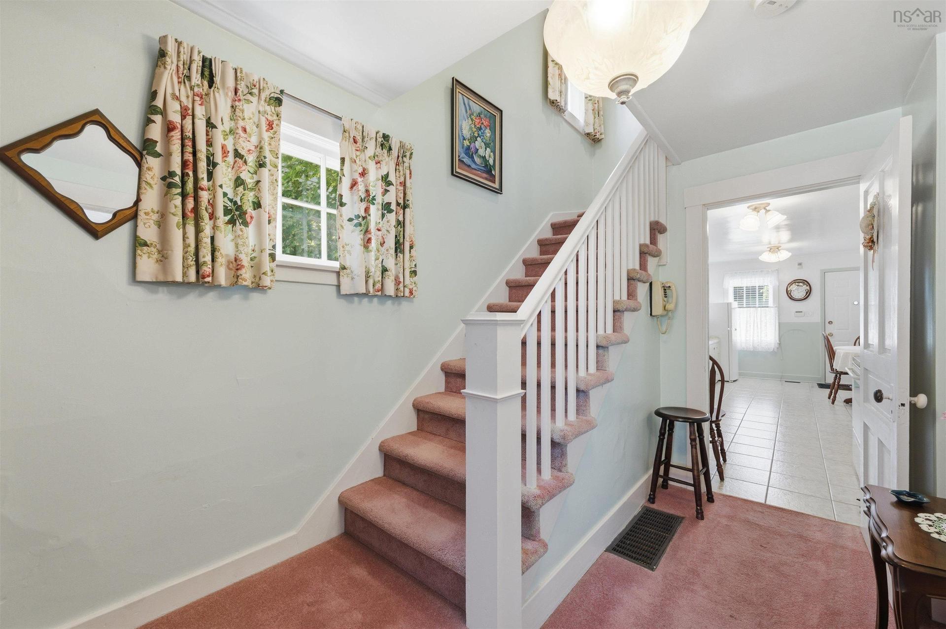 3360 Albert Street, Halifax, NS - Indoor Photo Showing Other Room