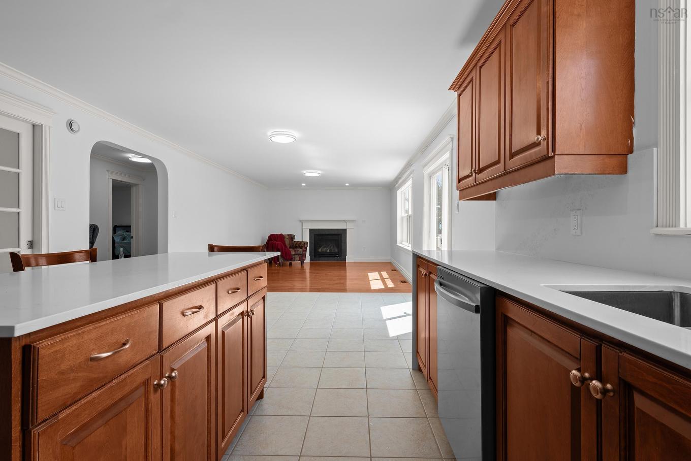 31 Transom Drive, Halifax, NS - Indoor Photo Showing Kitchen