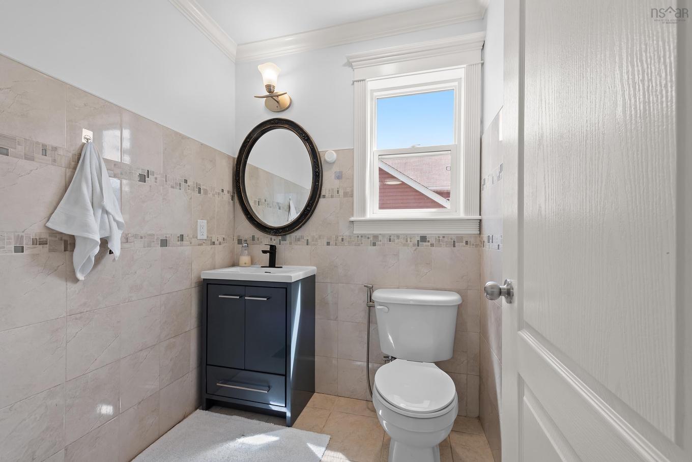 31 Transom Drive, Halifax, NS - Indoor Photo Showing Bathroom