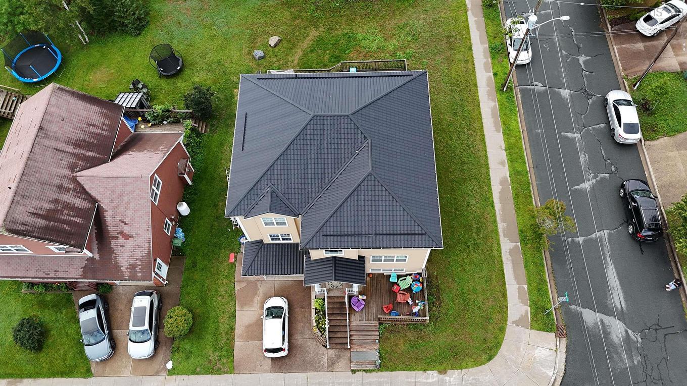 31 Transom Drive, Halifax, NS - Outdoor
