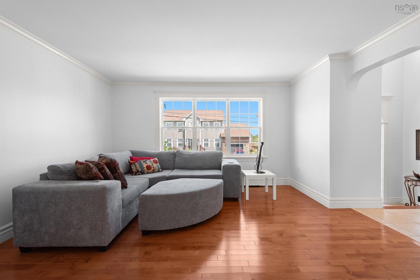 31 Transom Drive, Halifax, NS - Indoor Photo Showing Living Room