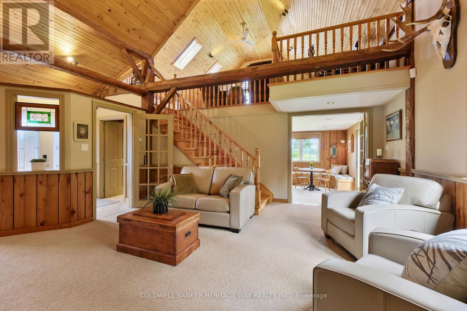 1276 9Th Line, Beckwith, ON - Indoor Photo Showing Living Room