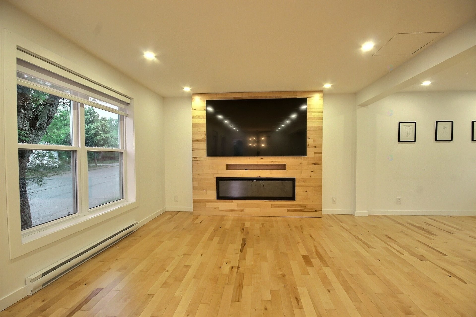 Living Room - 1017 Rue Martel, Rouyn-Noranda, QC - Indoor