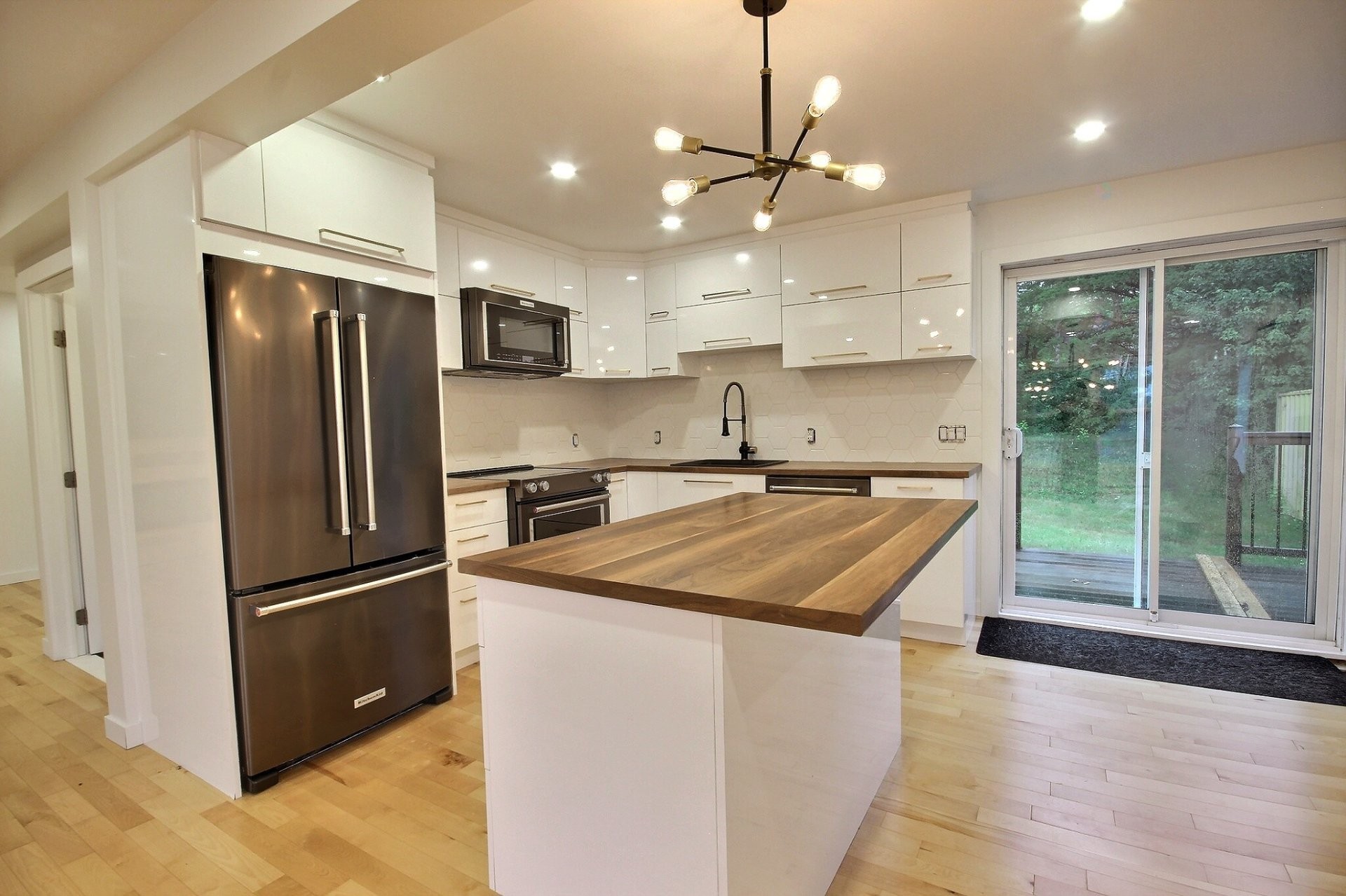 Kitchen - 1017 Rue Martel, Rouyn-Noranda, QC - Indoor Photo Showing Kitchen