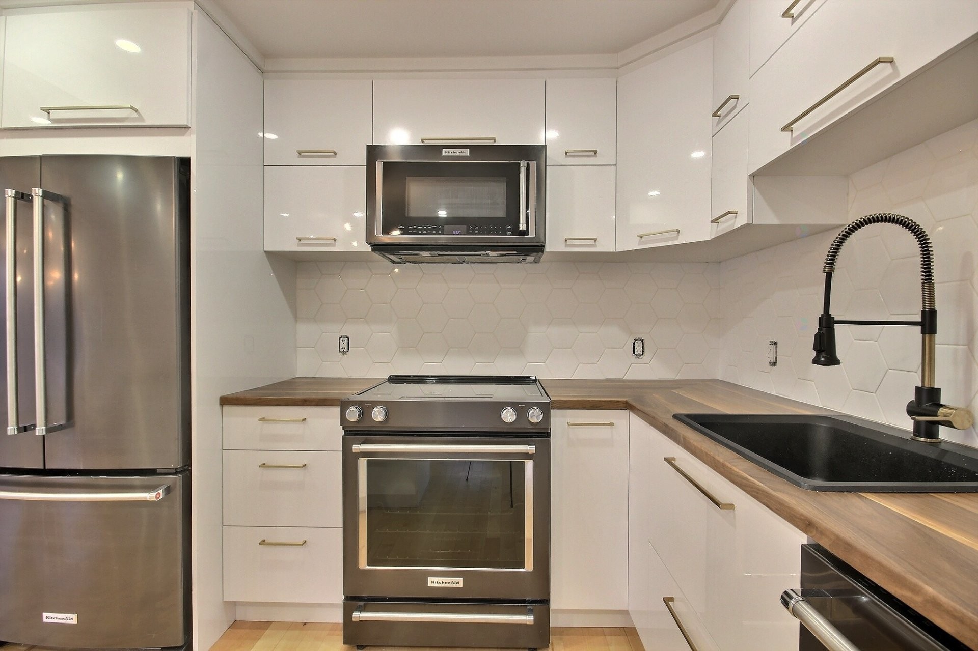 Kitchen - 1017 Rue Martel, Rouyn-Noranda, QC - Indoor Photo Showing Kitchen