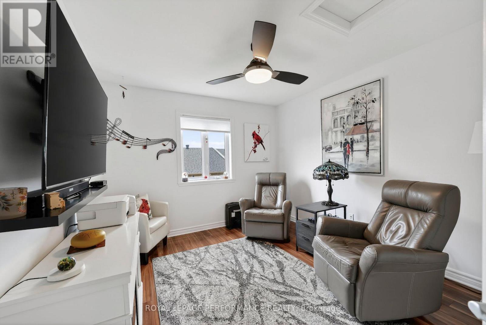 204 - 222 First Street E, Cornwall, ON - Indoor