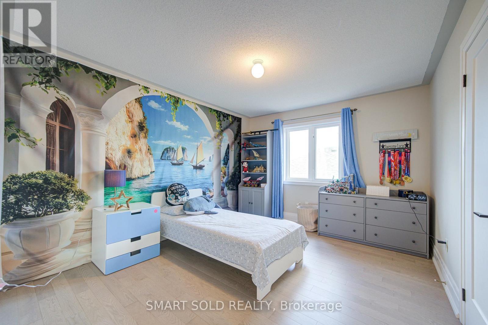 122 Mistysugar Trail, Vaughan, ON - Indoor Photo Showing Bedroom