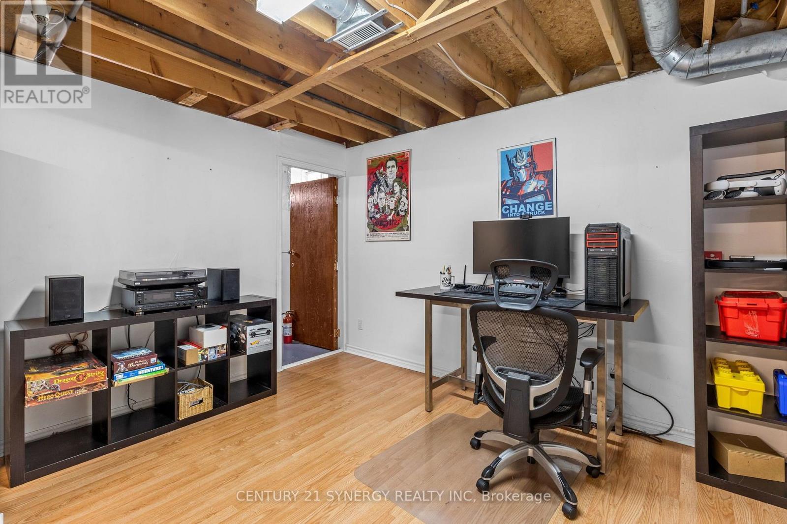 596 Deancourt Crescent, Ottawa, ON - Indoor Photo Showing Other Room