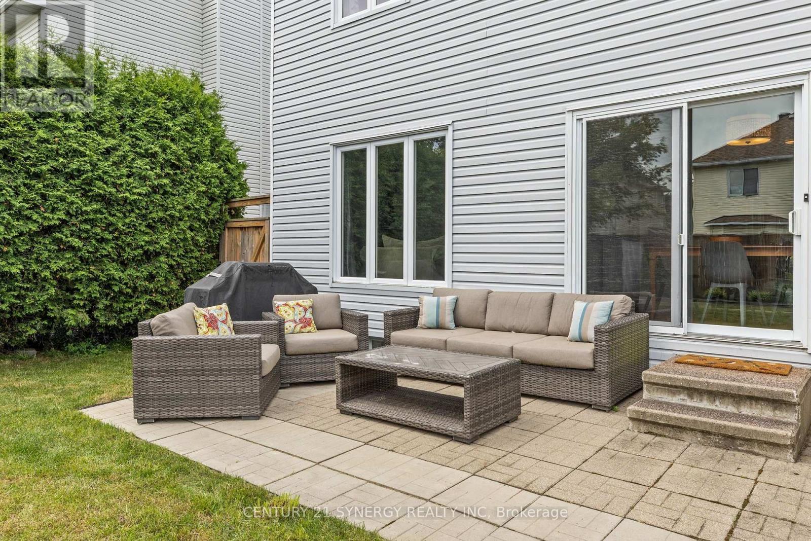 596 Deancourt Crescent, Ottawa, ON - Outdoor With Deck Patio Veranda With Exterior