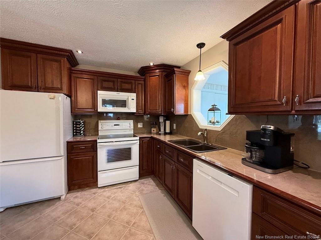 128 De La Pointe Rd, Lac Baker, NB