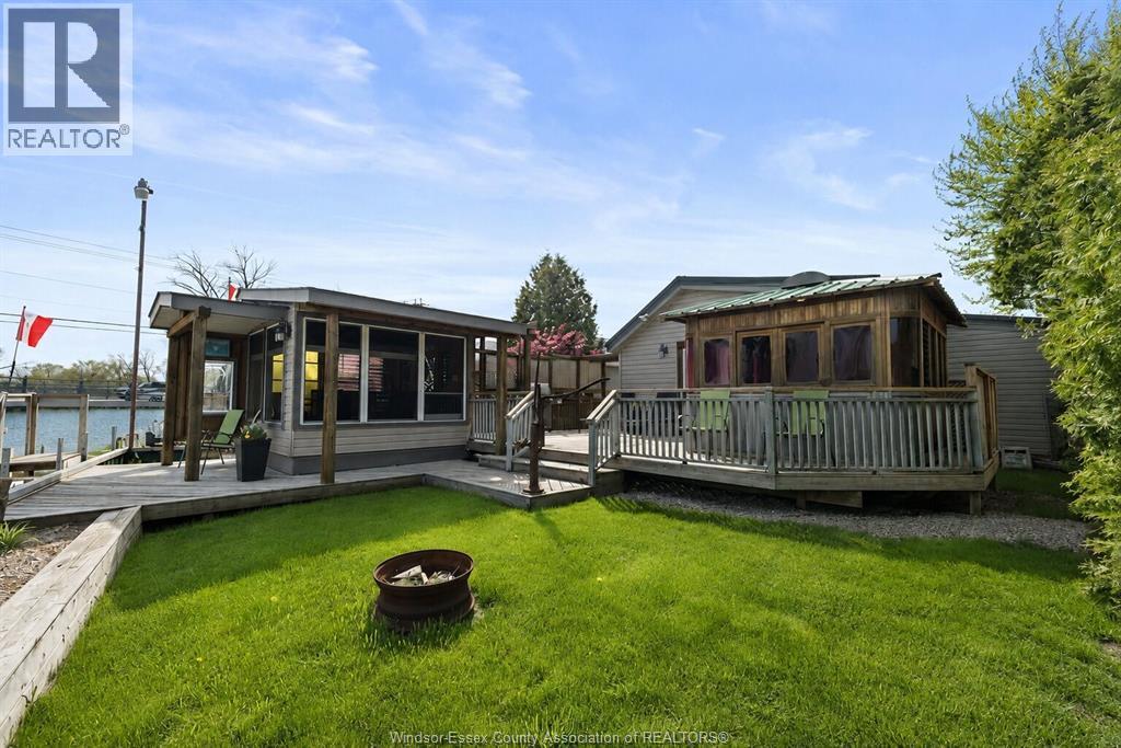 192 Mill, Lakeshore, ON - Outdoor With Deck Patio Veranda