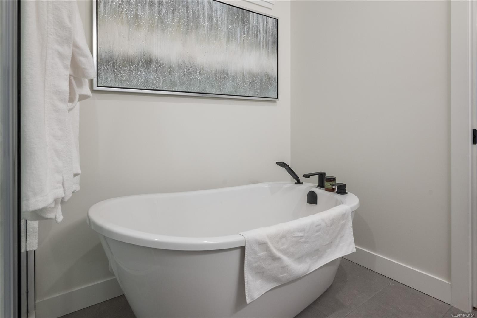 940 Craig Rd, Ladysmith, BC