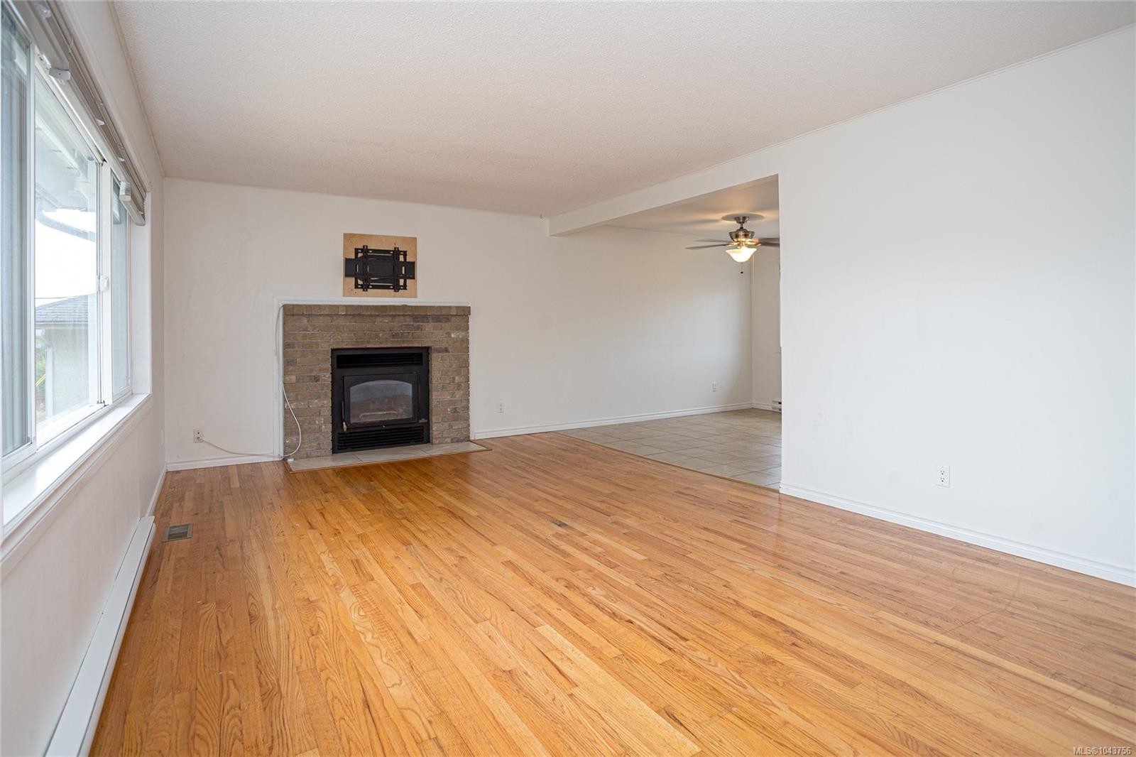 607 Fifth St, Nanaimo, BC